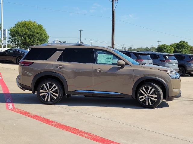 2024 Nissan Pathfinder Vehicle Photo in Weatherford, TX 76087