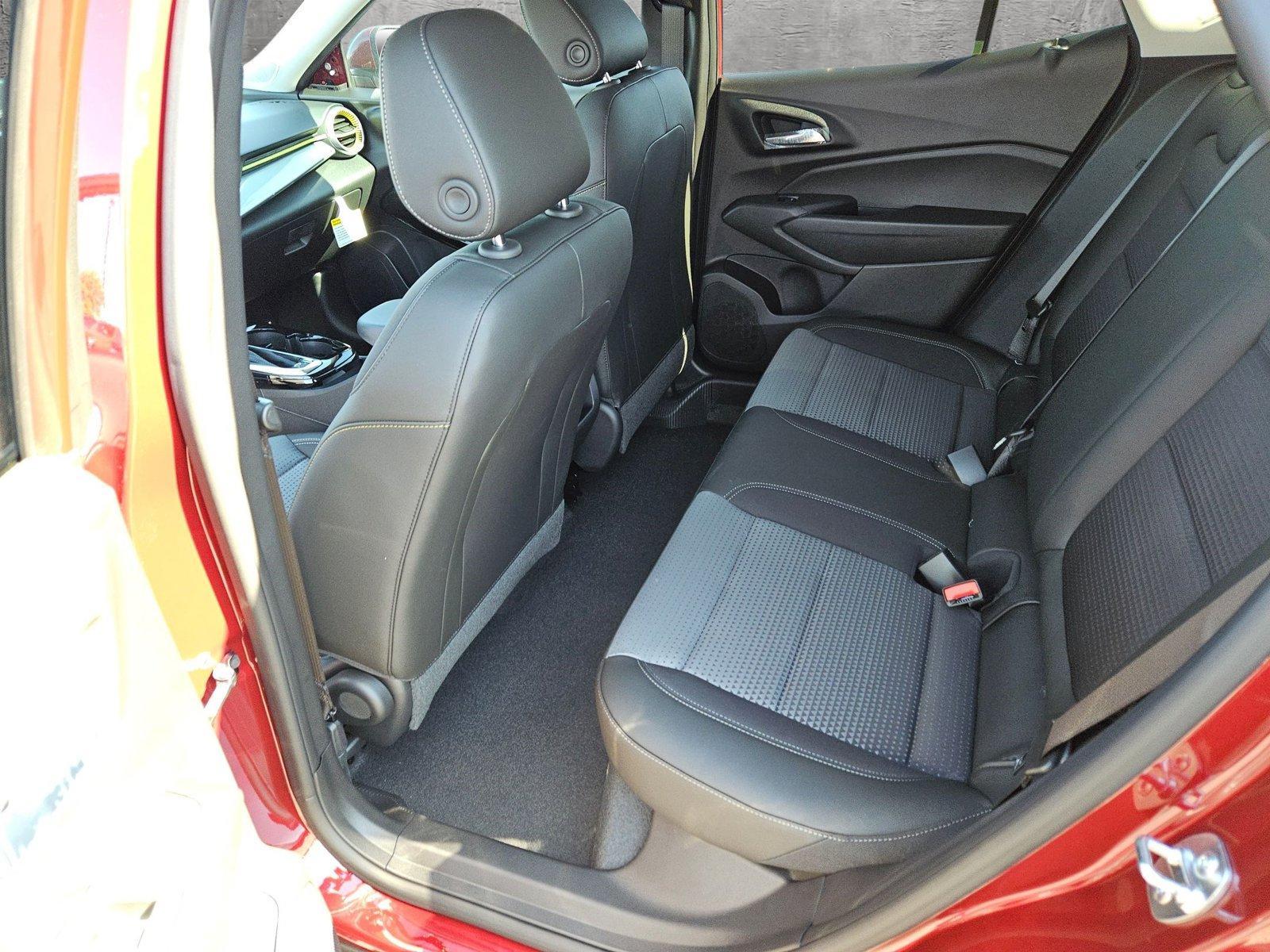 2025 Chevrolet Trax Vehicle Photo in MESA, AZ 85206-4395