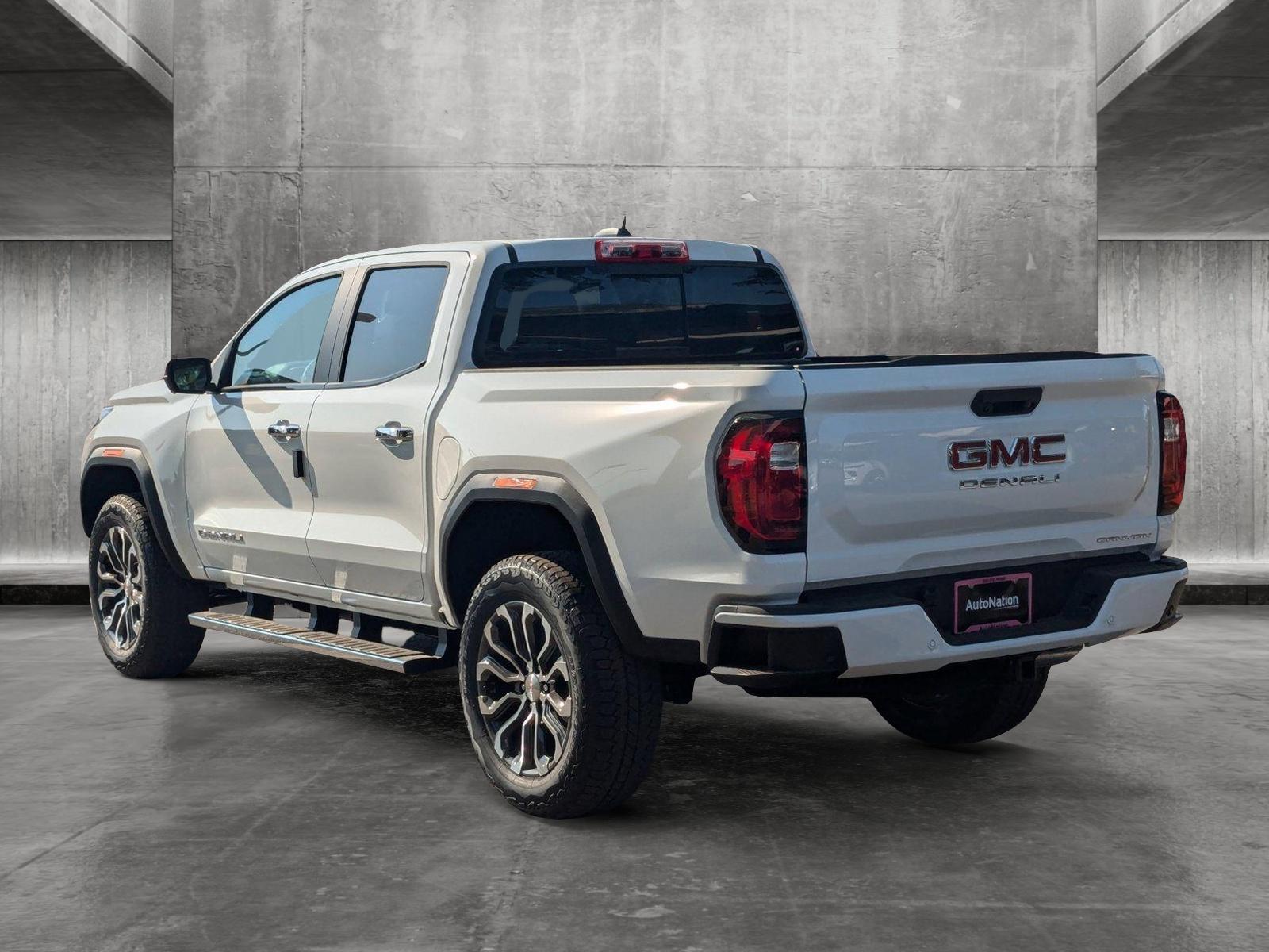 2024 GMC Canyon Vehicle Photo in LONE TREE, CO 80124-2750