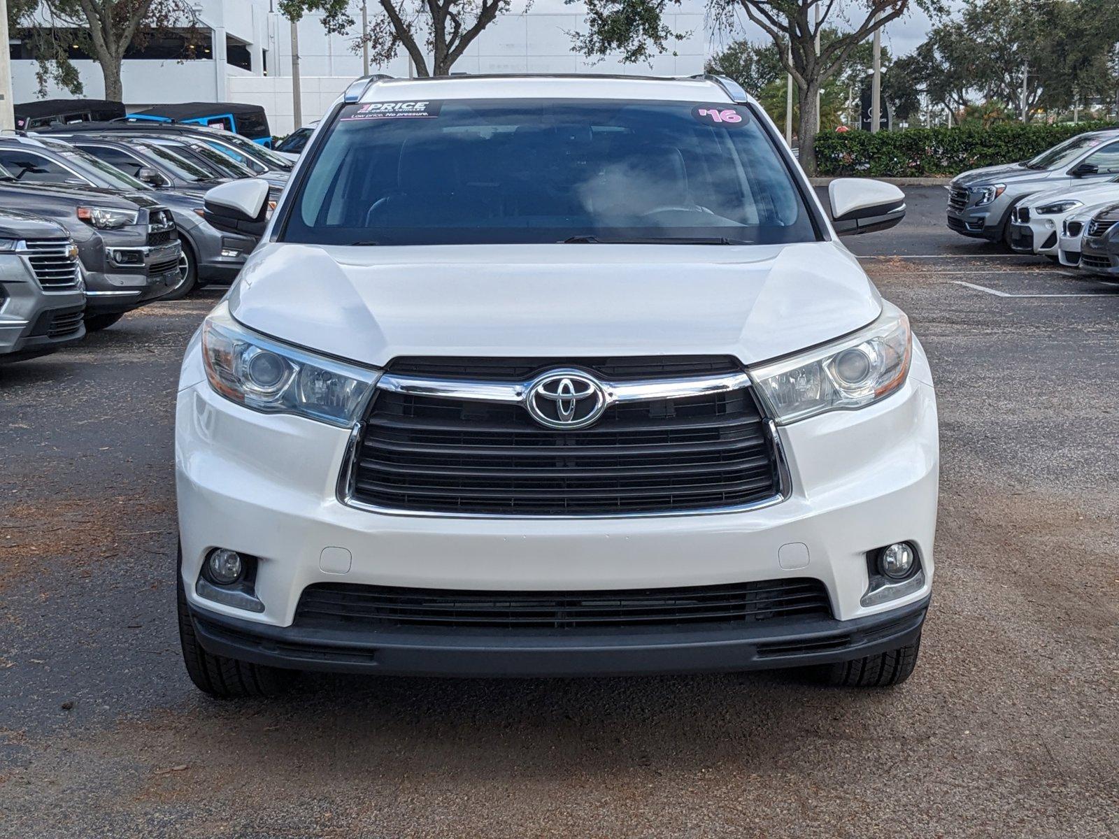 2016 Toyota Highlander Vehicle Photo in Tampa, FL 33614