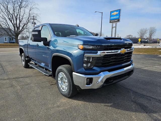 2024 Chevrolet Silverado 2500 HD Vehicle Photo in TWO RIVERS, WI 54241-1823