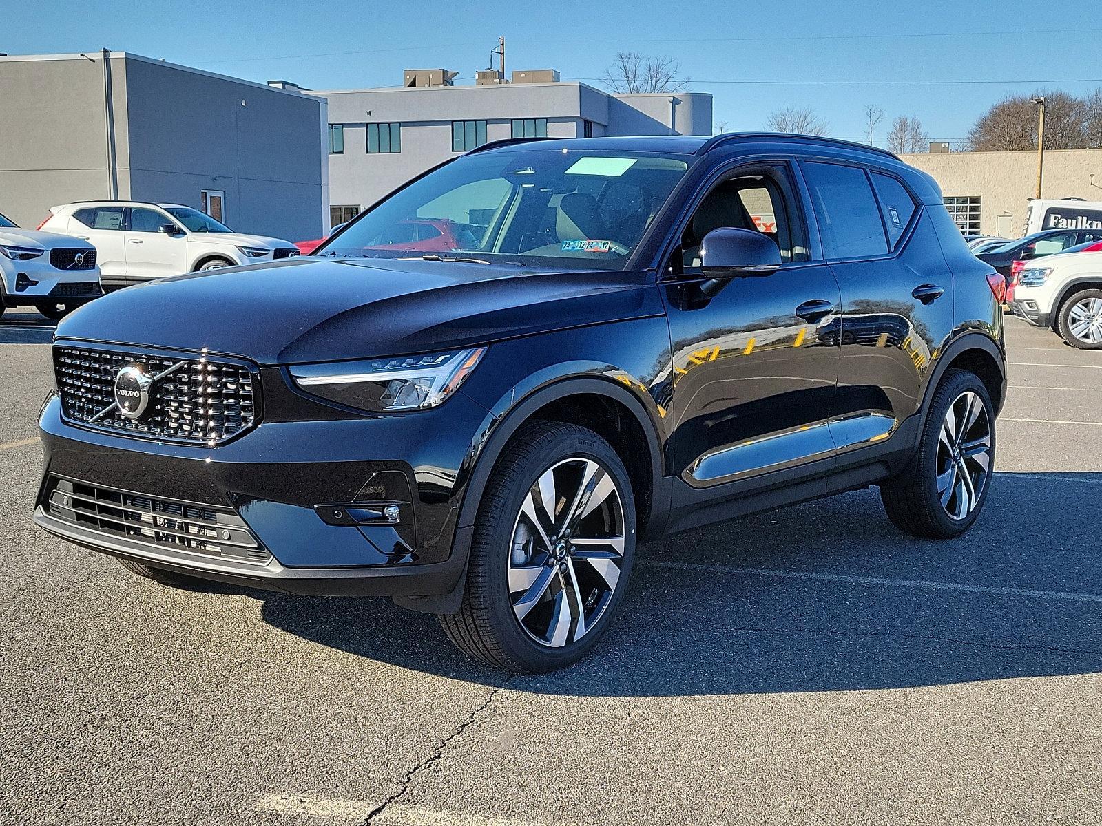 2024 Volvo XC40 Vehicle Photo in Trevose, PA 19053