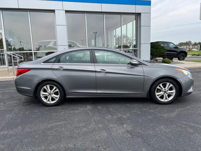 Used 2013 Hyundai Sonata SE with VIN 5NPEC4AC1DH575259 for sale in Oregon, OH