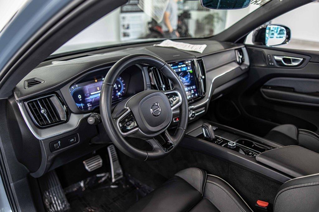 2022 Volvo XC60 Vehicle Photo in Saint Charles, IL 60174