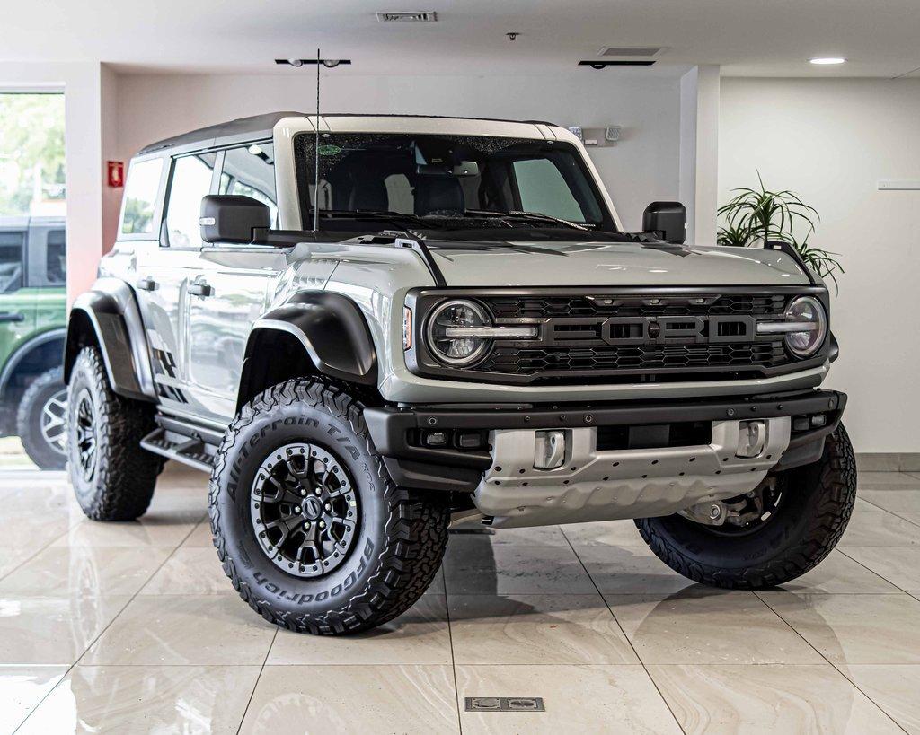 2023 Ford Bronco Vehicle Photo in Plainfield, IL 60586