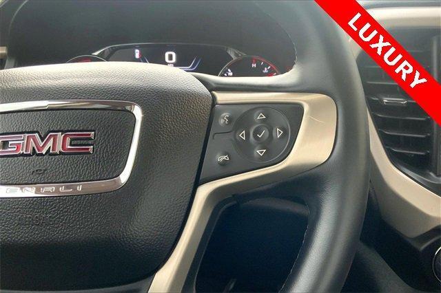 2023 GMC Acadia Vehicle Photo in TOPEKA, KS 66609-0000