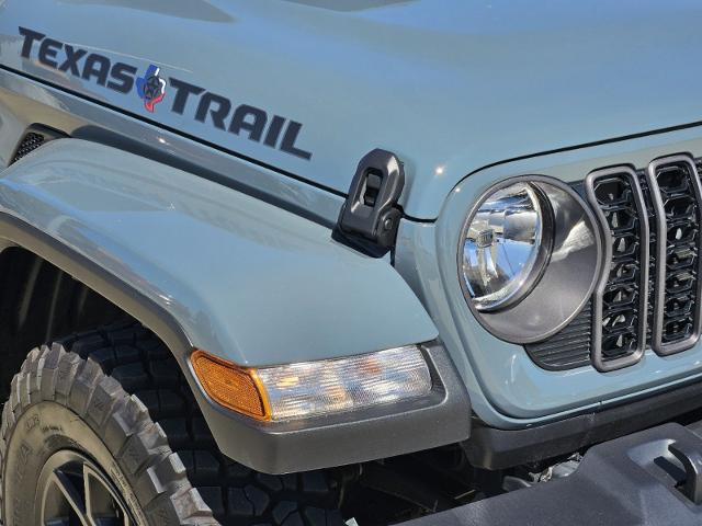 2024 Jeep Gladiator Vehicle Photo in Terrell, TX 75160