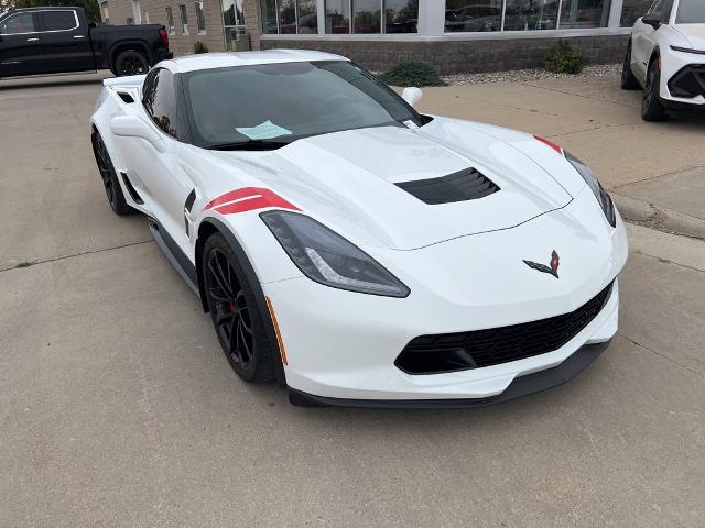 Used 2019 Chevrolet Corvette 1LT with VIN 1G1YW2D77K5123751 for sale in Pipestone, Minnesota