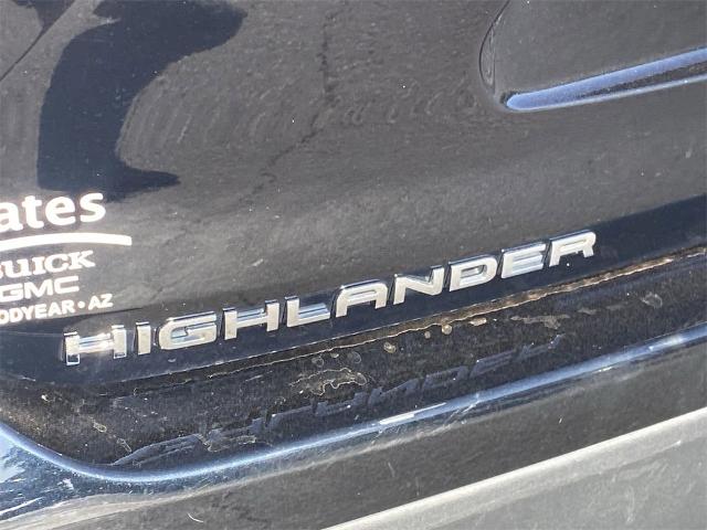 2023 Toyota Highlander Vehicle Photo in GOODYEAR, AZ 85338-1310