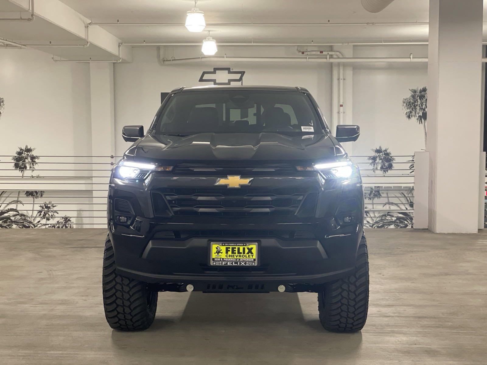 2024 Chevrolet Colorado Vehicle Photo in LOS ANGELES, CA 90007-3794