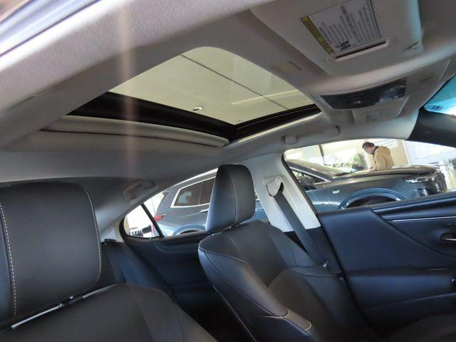 2022 Lexus ES Vehicle Photo in DELRAY BEACH, FL 33483-3294