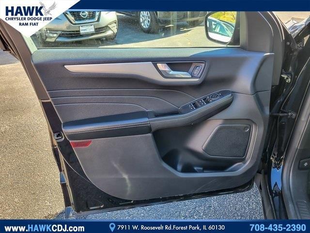 2022 Ford Escape Vehicle Photo in Saint Charles, IL 60174