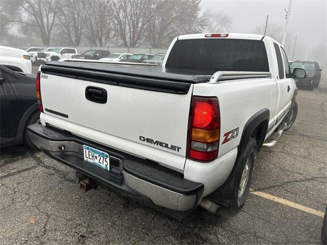 Used 2002 Chevrolet Silverado 1500 LS with VIN 2GCEK19TX21327340 for sale in Saint Cloud, Minnesota