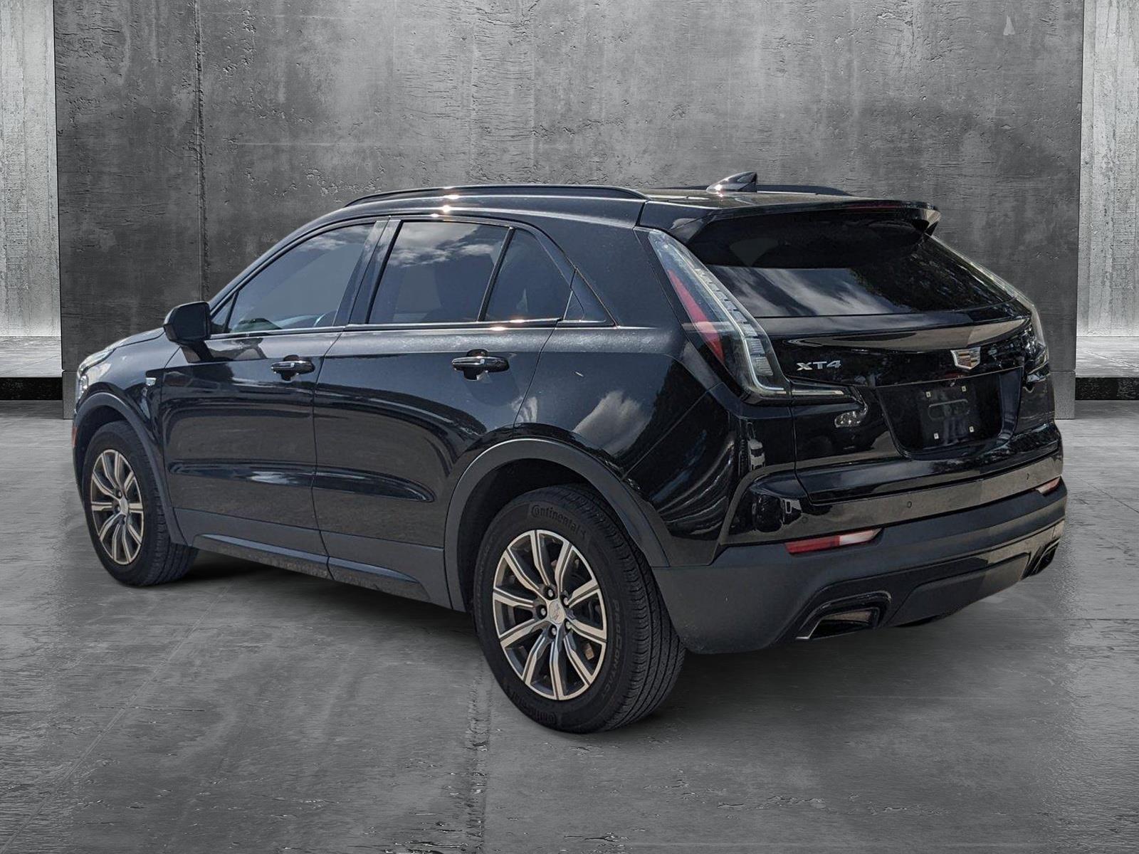 2019 Cadillac XT4 Vehicle Photo in GREENACRES, FL 33463-3207