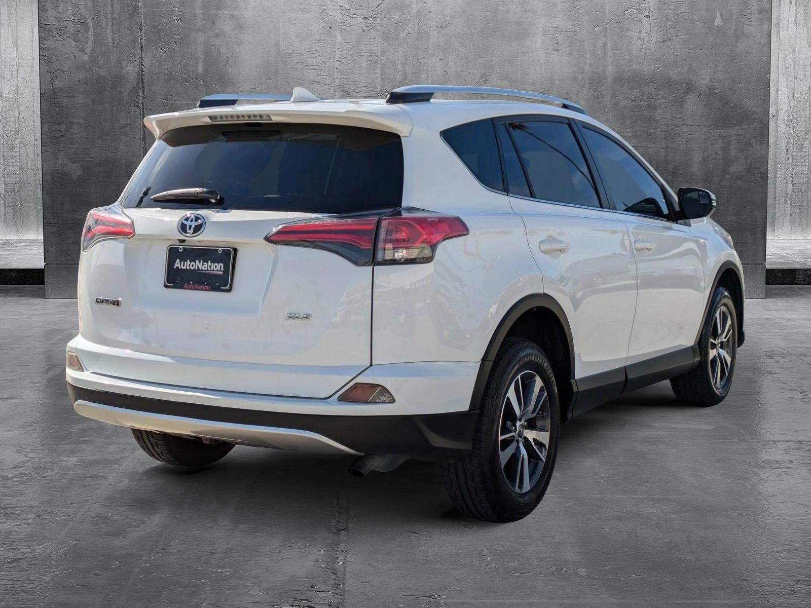 2016 Toyota RAV4 Vehicle Photo in Tustin, CA 92782