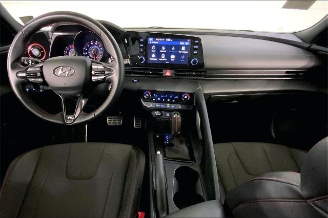 2022 Hyundai ELANTRA Vehicle Photo in Lees Summit, MO 64086