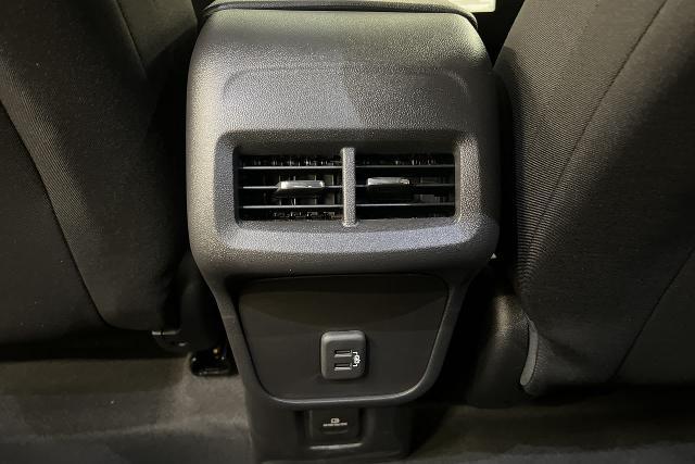 2024 Chevrolet Equinox Vehicle Photo in INDIANAPOLIS, IN 46227-0991