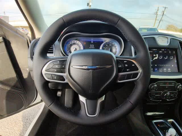 2023 Chrysler 300 Vehicle Photo in Corpus Christi, TX 78411