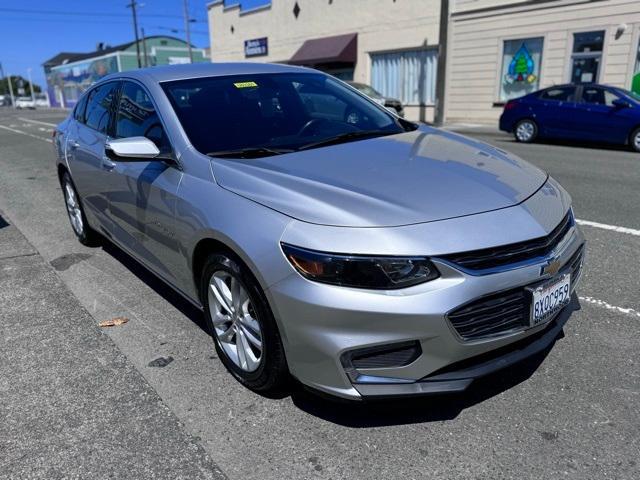 Used 2018 Chevrolet Malibu 1LT with VIN 1G1ZD5ST4JF184303 for sale in Eureka, CA