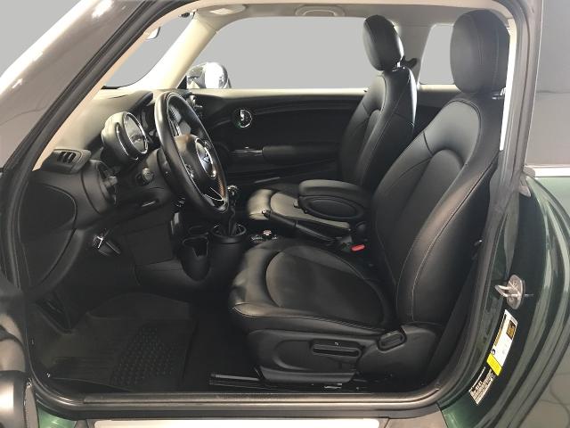 2018 MINI Hardtop 2 Door Vehicle Photo in GREEN BAY, WI 54303-3330