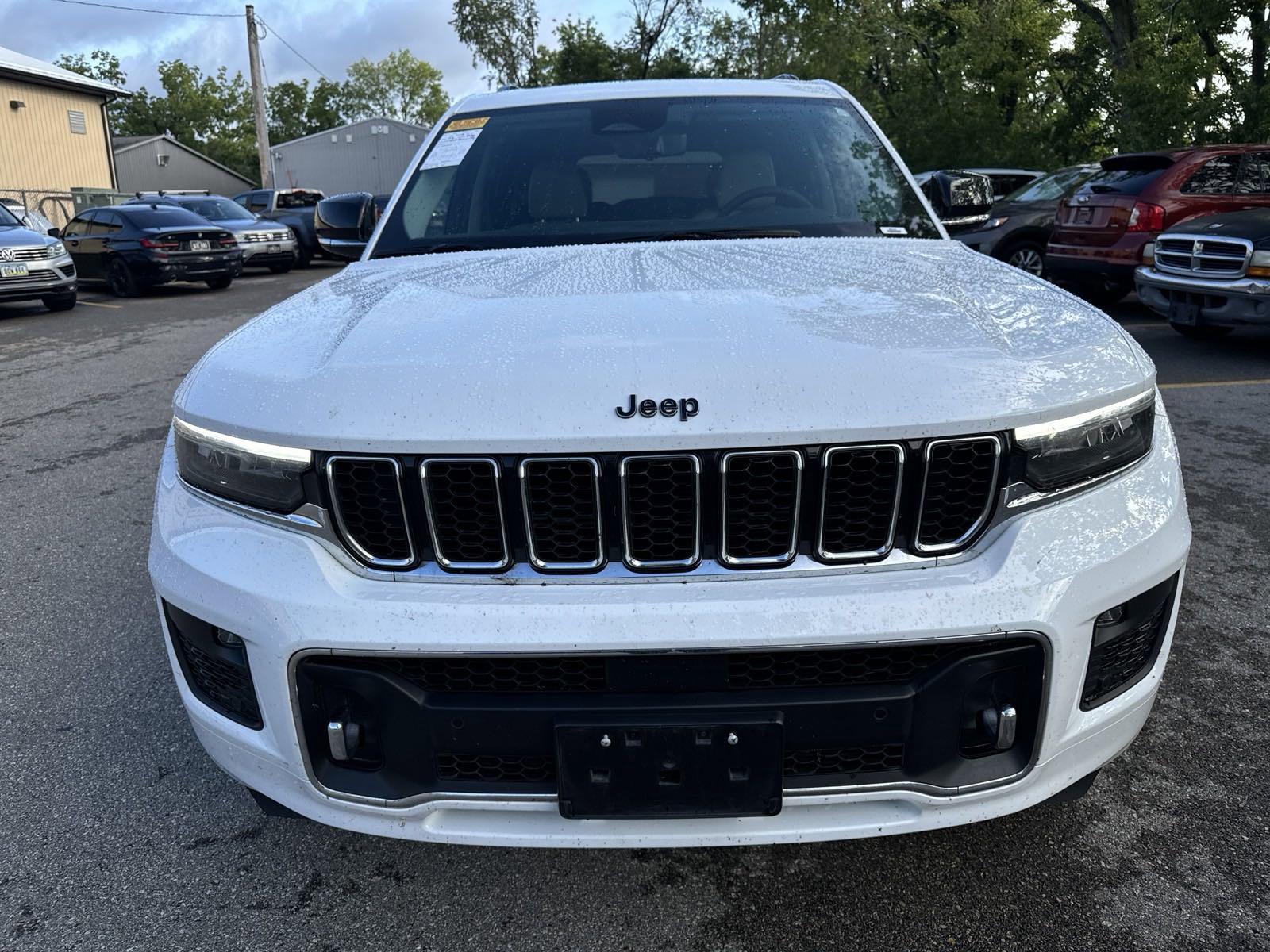 2023 Jeep Grand Cherokee L Vehicle Photo in Marion, IA 52302