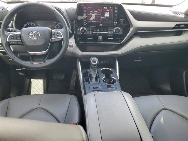 2022 Toyota Highlander Vehicle Photo in SUNRISE, FL 33323-3202