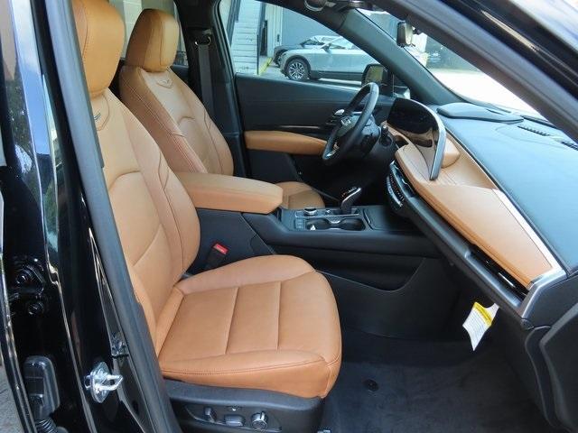 2024 Cadillac XT4 Vehicle Photo in DELRAY BEACH, FL 33483-3294