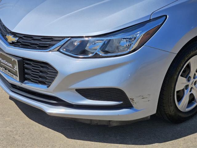 2018 Chevrolet Cruze Vehicle Photo in Denison, TX 75020