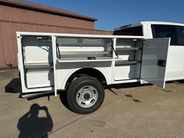 2024 GMC Sierra 2500 HD Vehicle Photo in MEDINA, OH 44256-9631