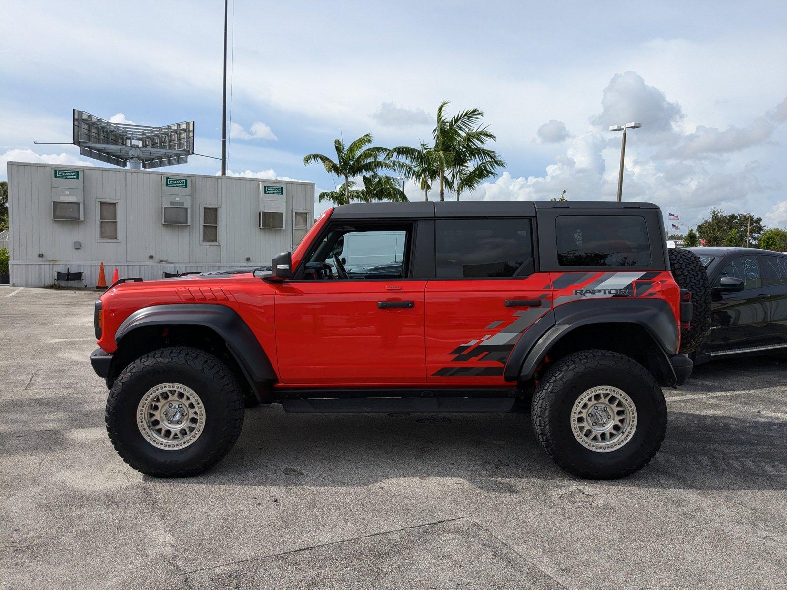 2023 Ford Bronco Vehicle Photo in Miami, FL 33015