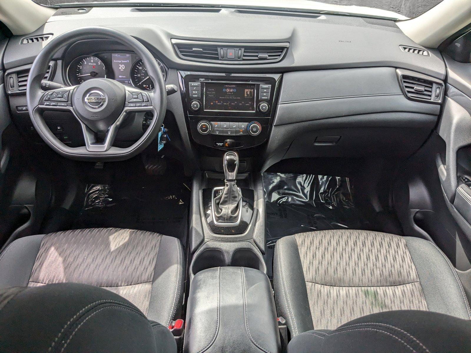 2020 Nissan Rogue Vehicle Photo in Miami, FL 33135