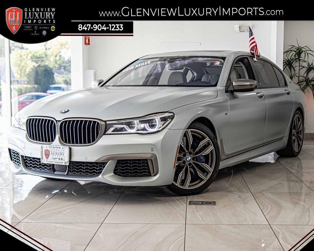 2018 BMW M760i xDrive Vehicle Photo in Plainfield, IL 60586