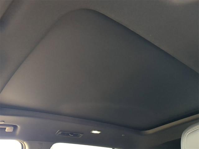 2025 Buick Enclave Vehicle Photo in GOODYEAR, AZ 85338-1310