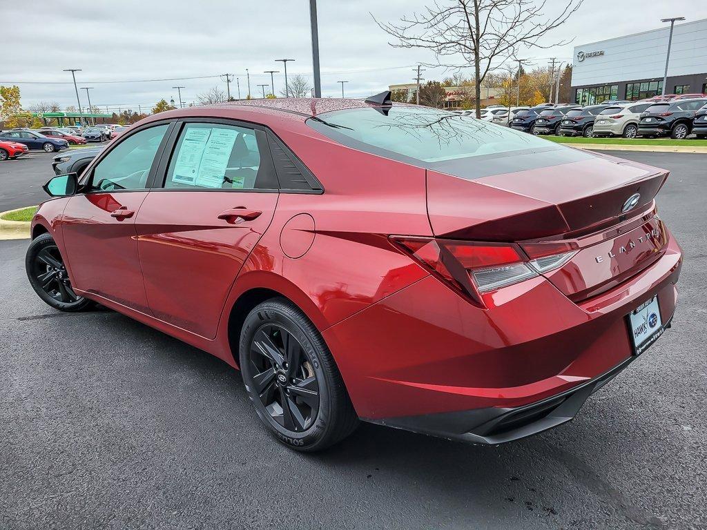 2023 Hyundai ELANTRA Vehicle Photo in Plainfield, IL 60586