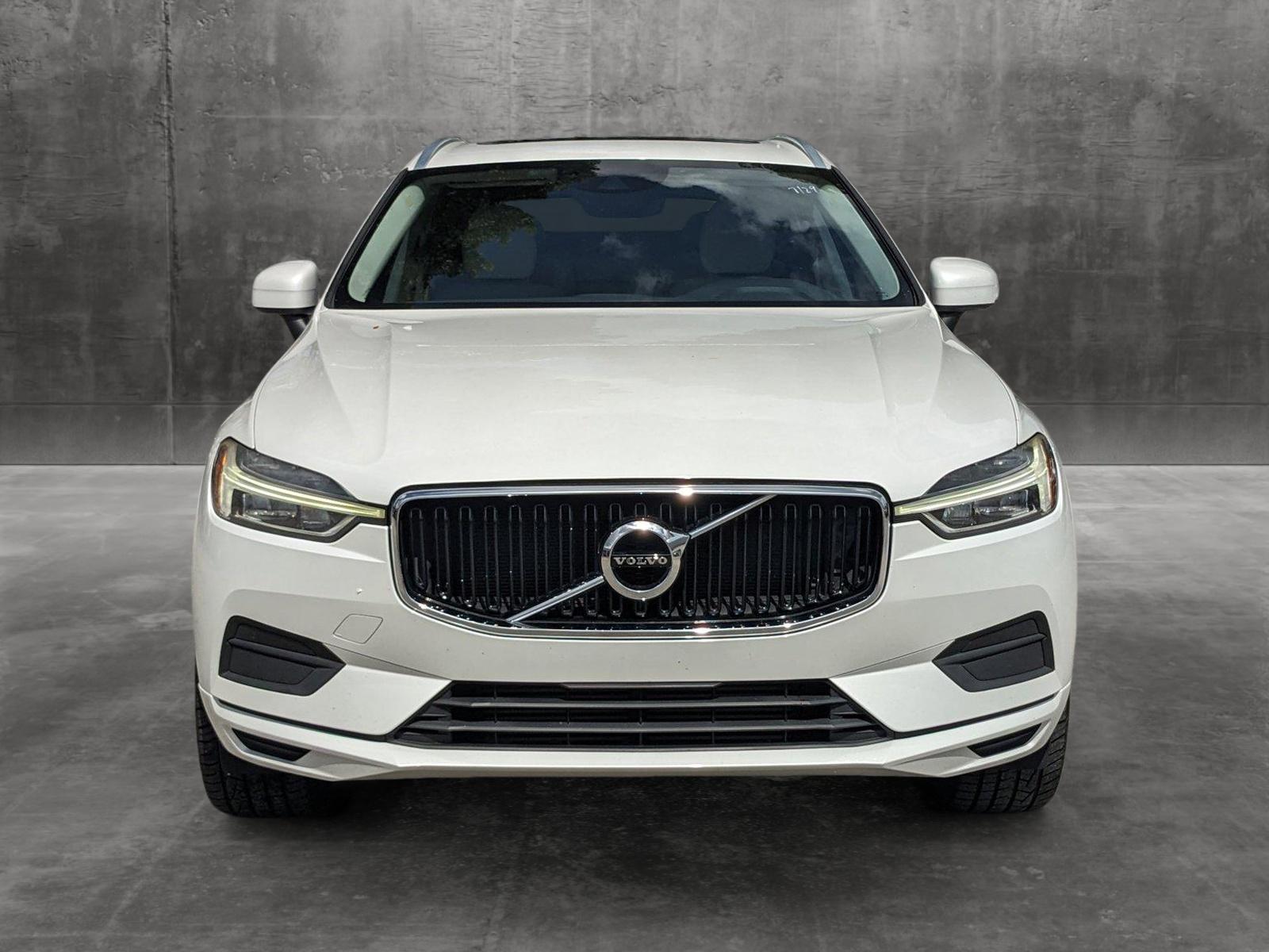 Used 2019 Volvo XC60 Momentum with VIN LYV102DK5KB372094 for sale in Greenacres, FL