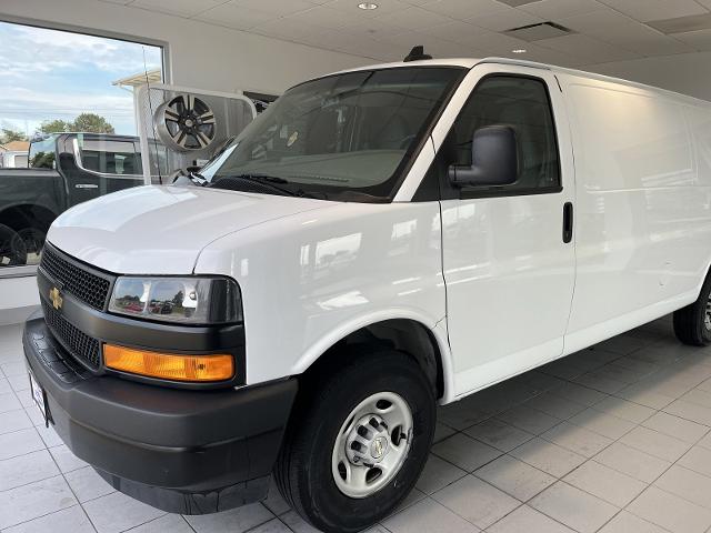 Used 2022 Chevrolet Express Cargo Work Van with VIN 1GCWGBFP6N1234084 for sale in Morton, IL