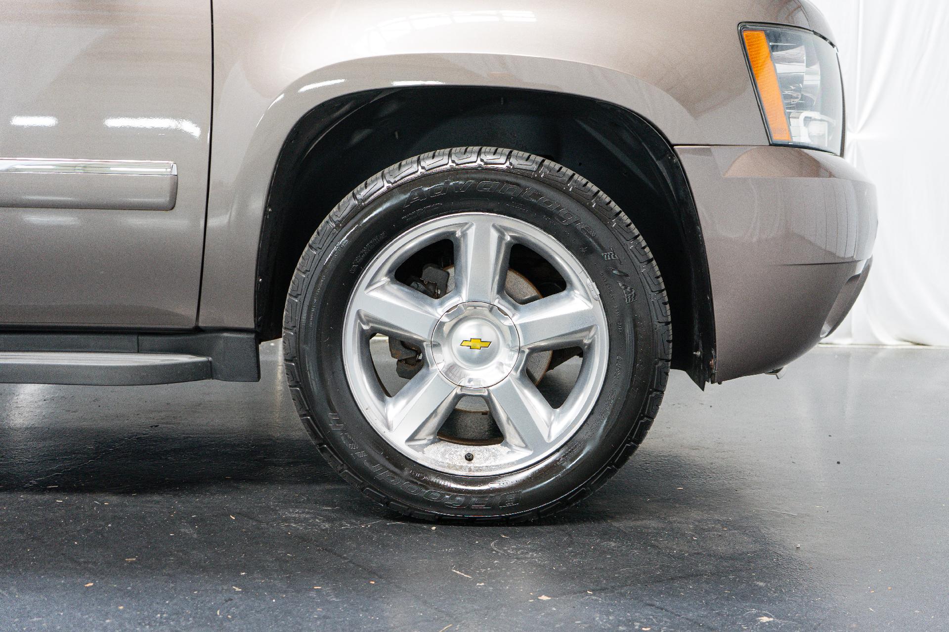 2013 Chevrolet Suburban Vehicle Photo in SMYRNA, DE 19977-2874