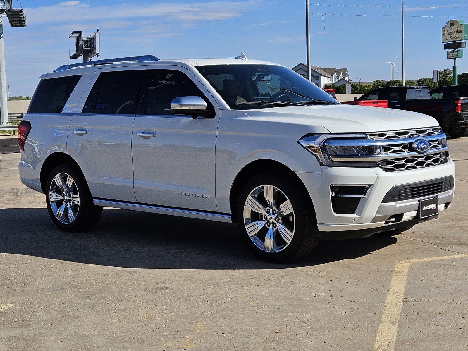 2023 Ford Expedition Vehicle Photo in AMARILLO, TX 79103-4111