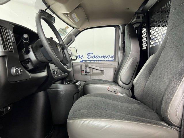 2022 Chevrolet Express Cargo 2500 Vehicle Photo in HARRISONBURG, VA 22801-8763