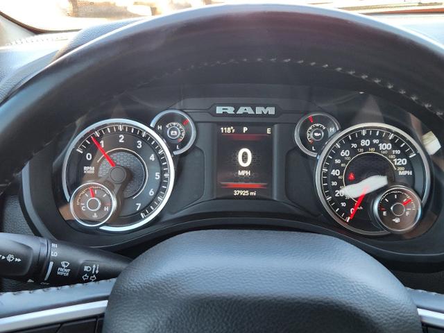 2022 Ram 1500 Vehicle Photo in Ennis, TX 75119-5114