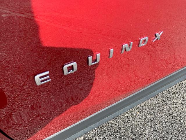 2021 Chevrolet Equinox Vehicle Photo in MOON TOWNSHIP, PA 15108-2571