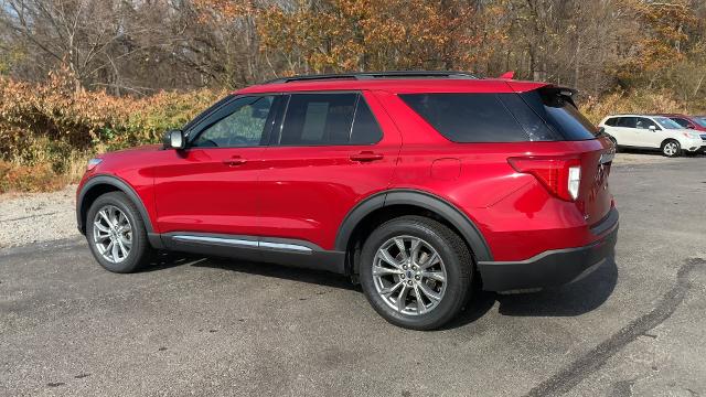 2020 Ford Explorer Vehicle Photo in MOON TOWNSHIP, PA 15108-2571