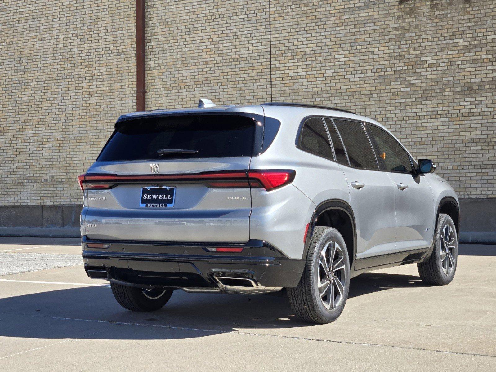 2025 Buick Enclave Vehicle Photo in DALLAS, TX 75209-3016