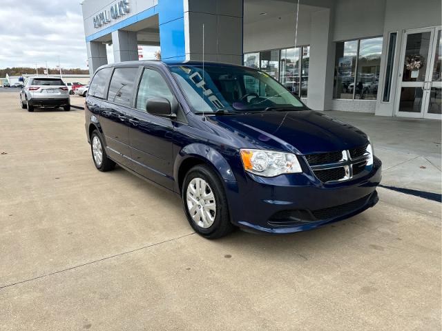 Used 2017 Dodge Grand Caravan SE with VIN 2C4RDGBG6HR680907 for sale in Paducah, KY