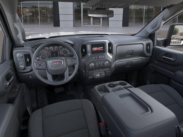 2025 GMC Sierra 2500 HD Vehicle Photo in MEDINA, OH 44256-9631