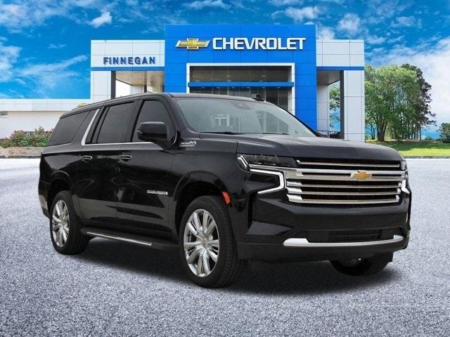 2024 Chevrolet Suburban Vehicle Photo in ROSENBERG, TX 77471-5675