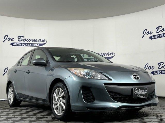 2012 Mazda Mazda3 Vehicle Photo in HARRISONBURG, VA 22801-8763