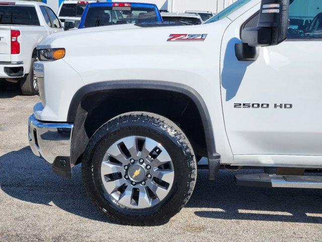 2024 Chevrolet Silverado 2500 HD Vehicle Photo in SUGAR LAND, TX 77478-0000