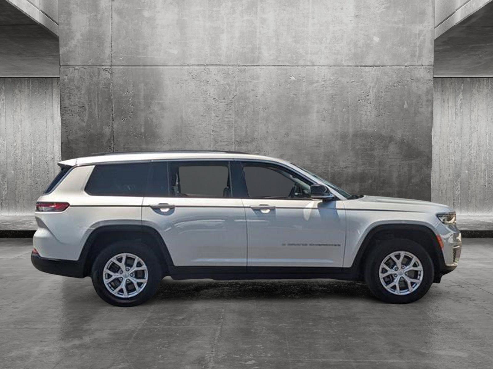 2021 Jeep Grand Cherokee L Vehicle Photo in Tampa, FL 33614