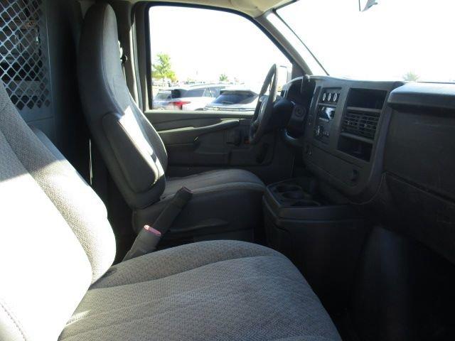 2013 Chevrolet Express Cargo Van Vehicle Photo in Cedar Rapids, IA 52402